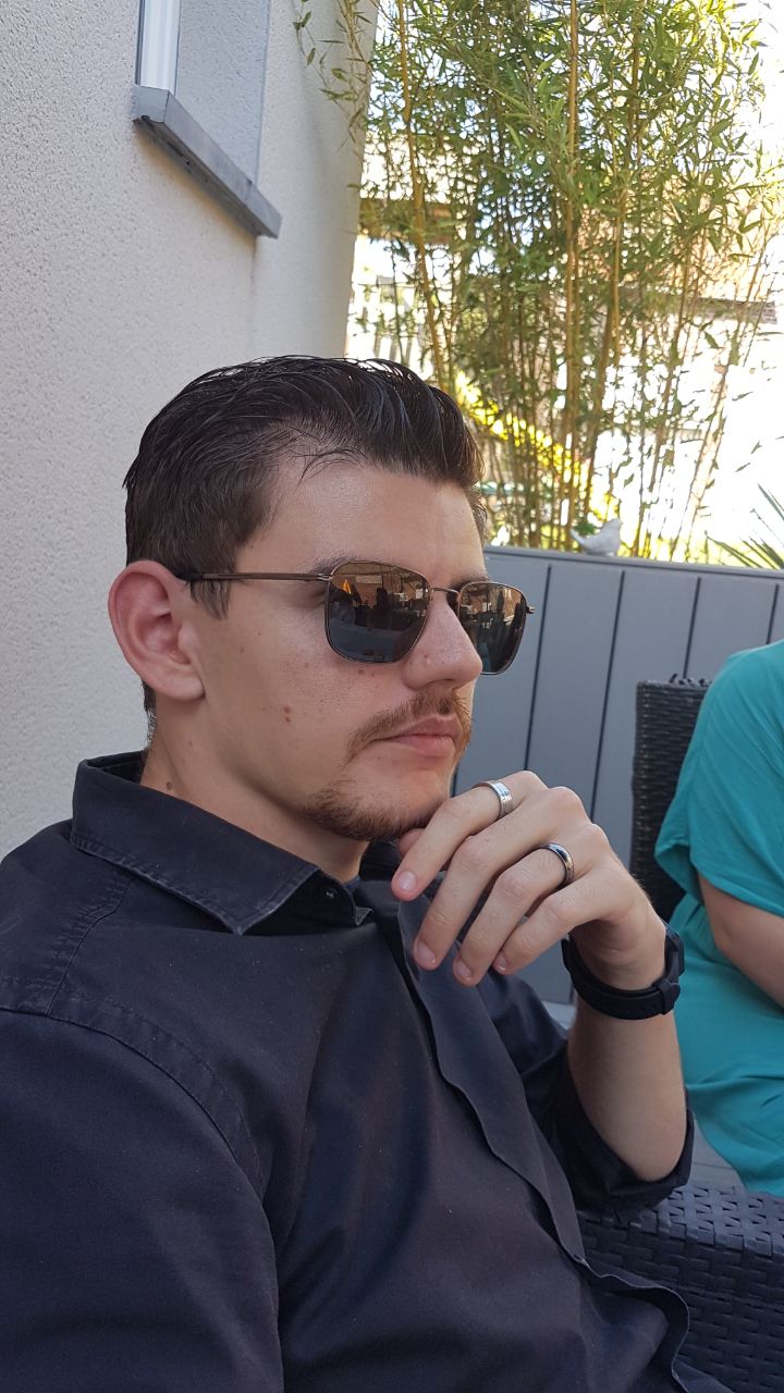 Profil de Badr-eddine, 28 ans, Sexe Suisse à Ulrichen