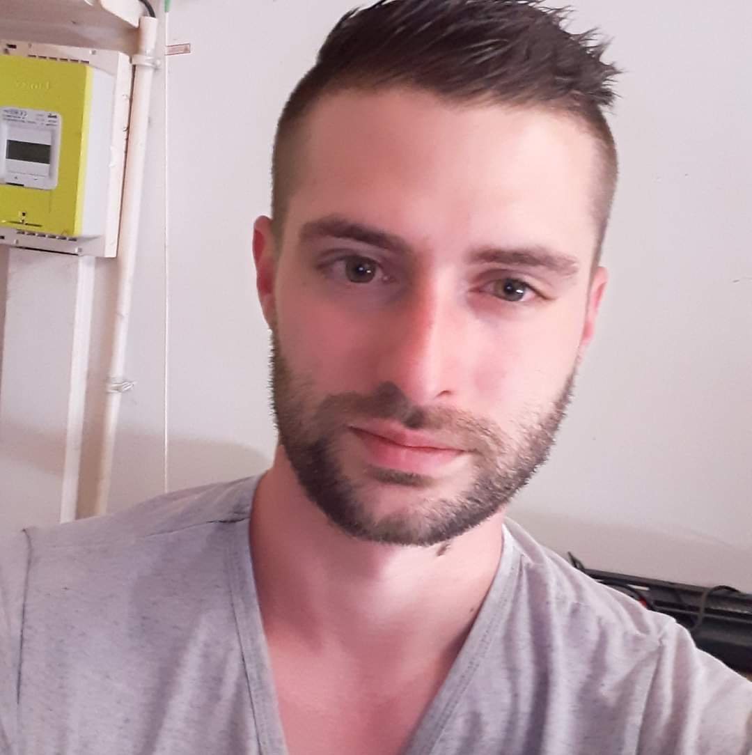 Profil de Ilyan, 34 ans, Sexe Suisse à Morissen