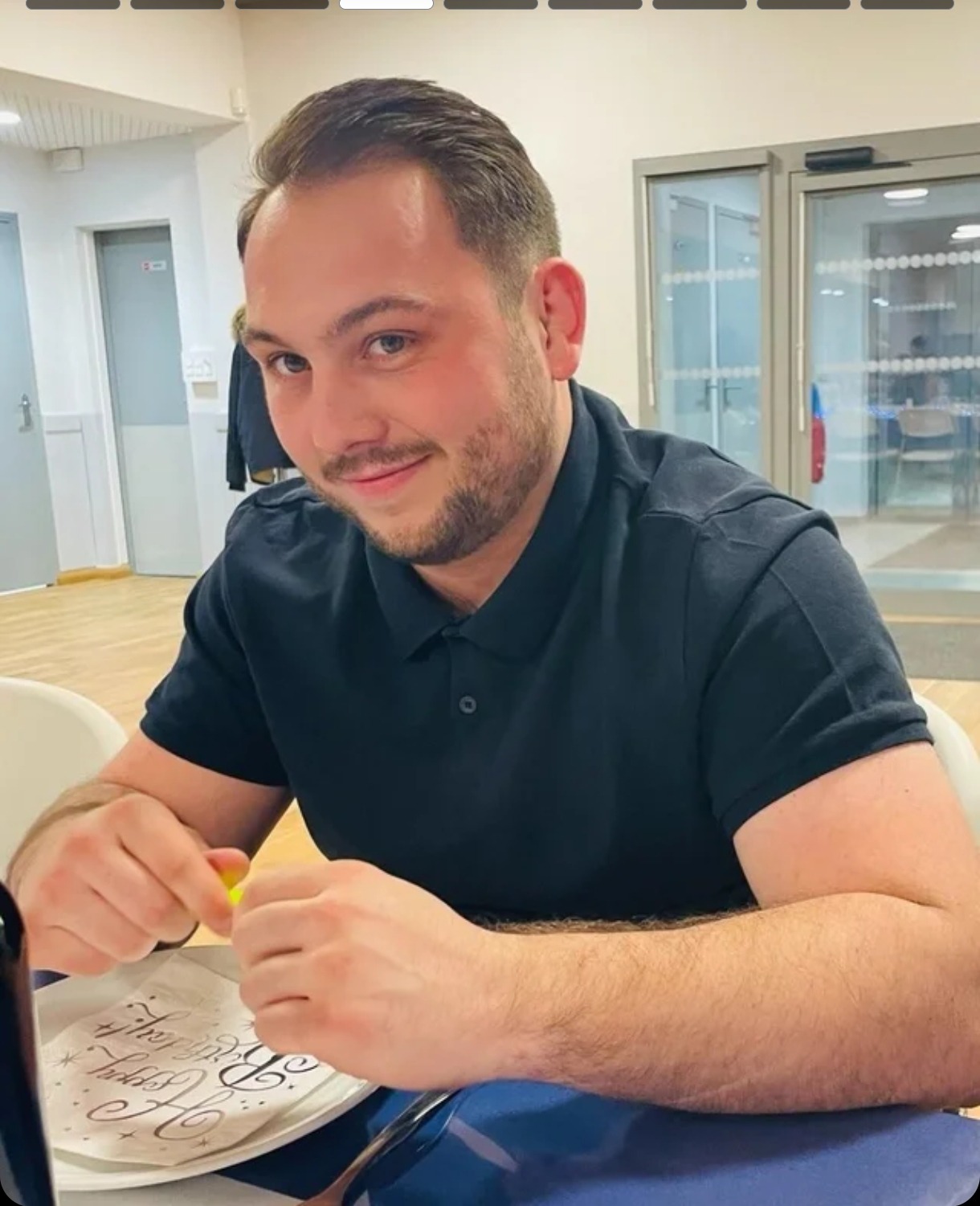 Profil de Hernan, 29 ans, Sexe Suisse à Bisisthal