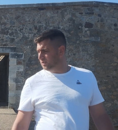 Profil de Eliav, 33 ans, Sexe Suisse à Krattigen