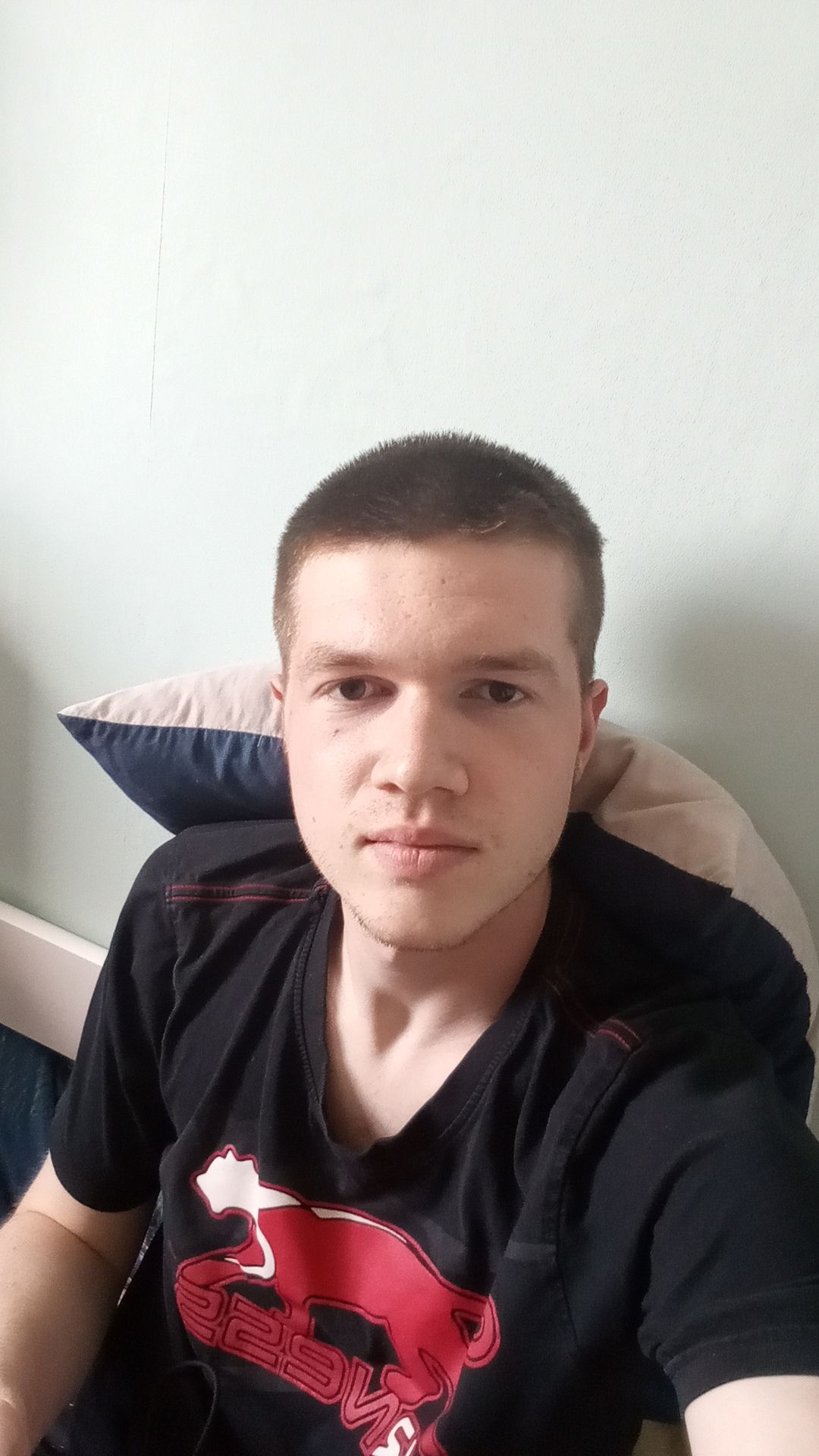 Profil de Roque, 23 ans, Sexe Suisse à Saulcy