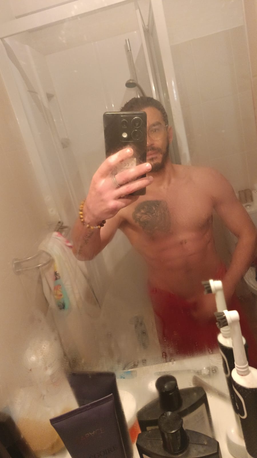 Profil de Jonas, 34 ans, Sexe Suisse à Rueras