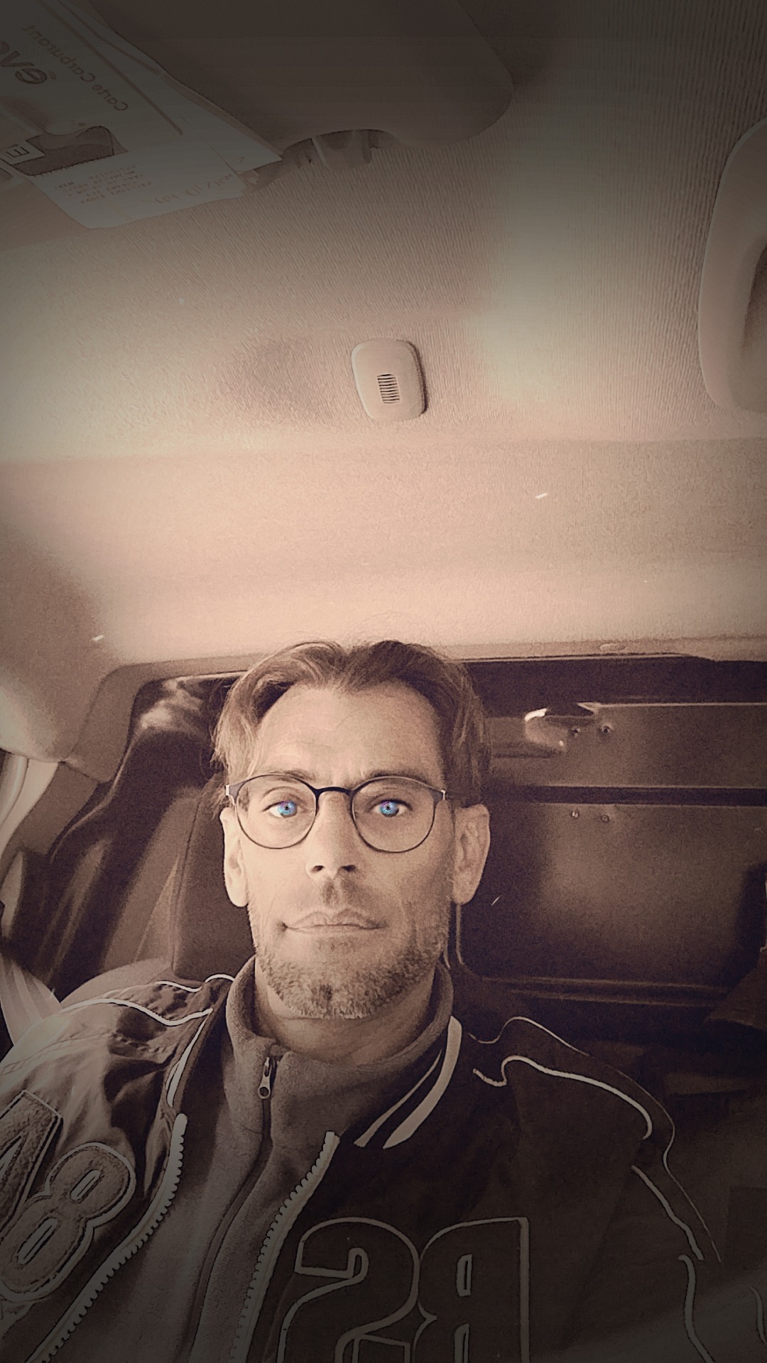 Profil de Tennessy, 46 ans, Sexe Suisse à Corippo