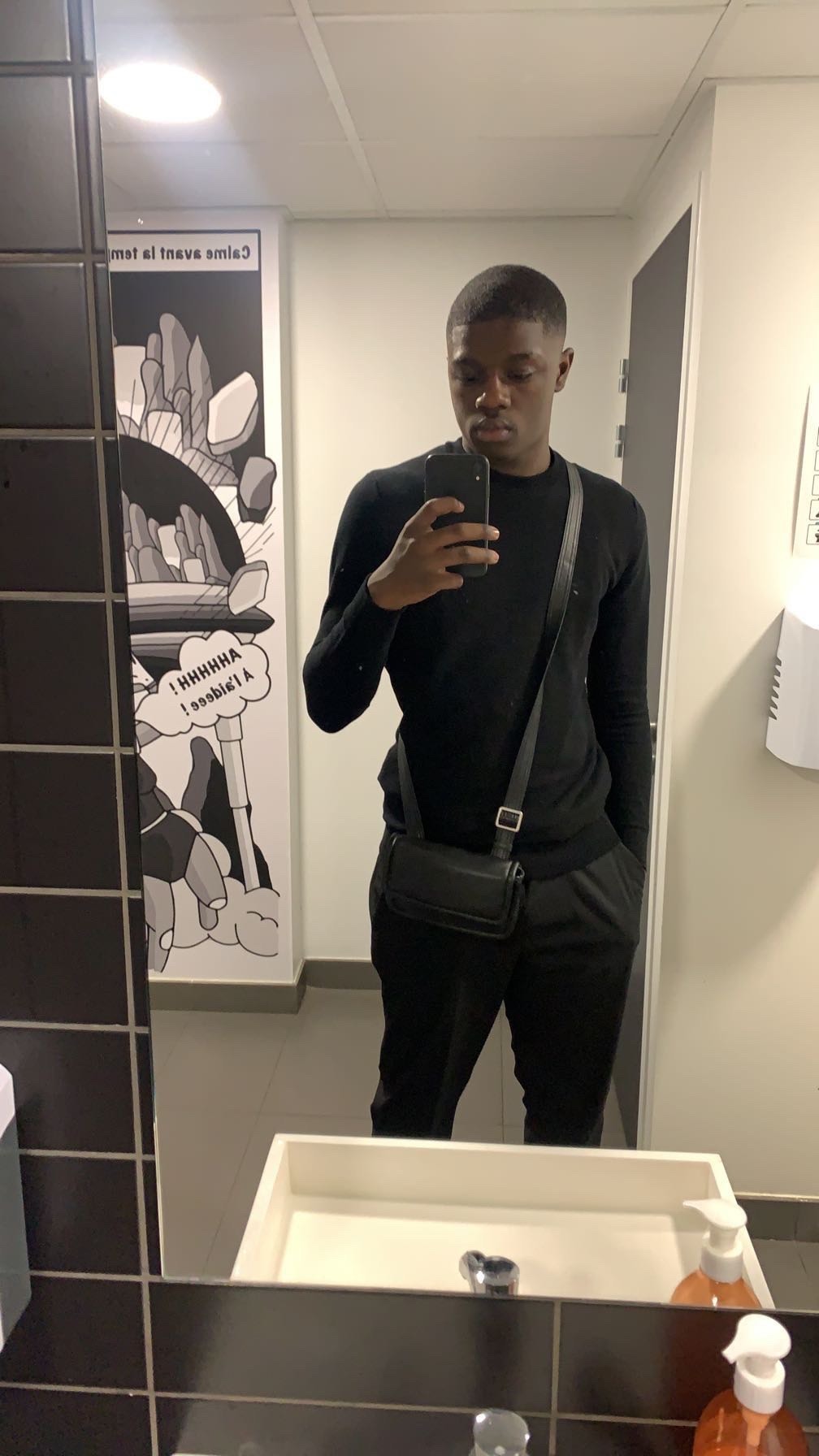 Profil de Kellian, 19 ans, Sexe Suisse à Muggio
