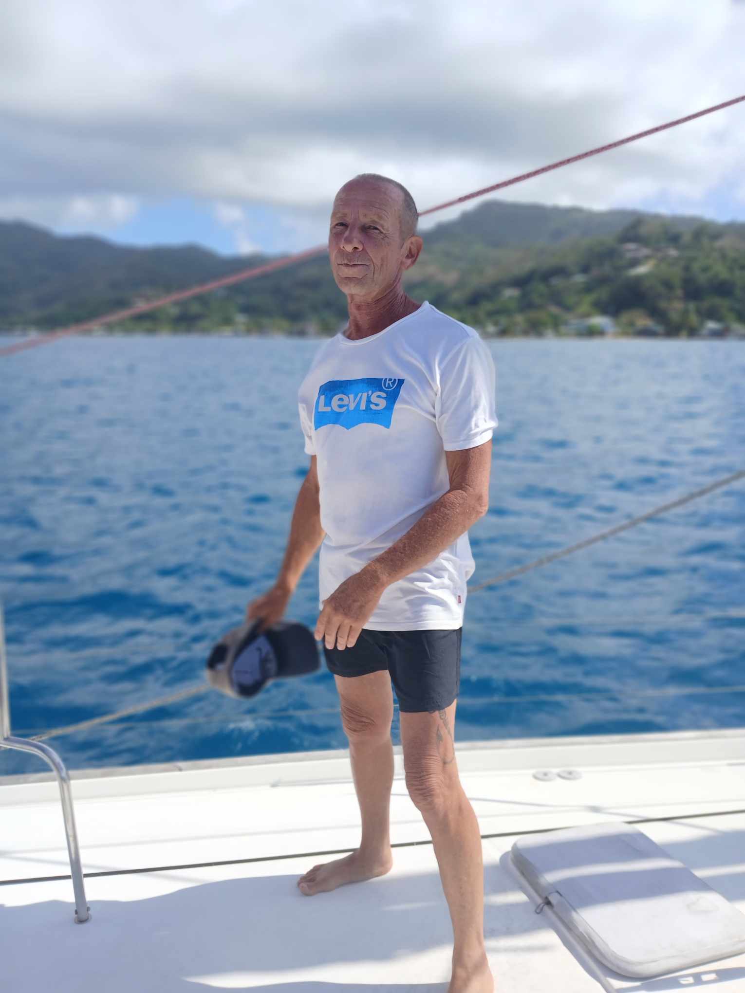 Profil de Bouna, 55 ans, Sexe Suisse à Paudex