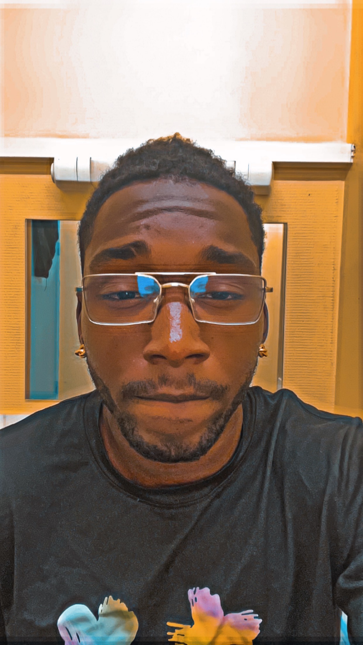 Profil de Mimoun, 23 ans, Sexe Suisse à Samedan
