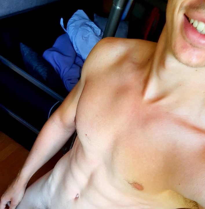 Profil de Mouad, 26 ans, Sexe Suisse à Sévery