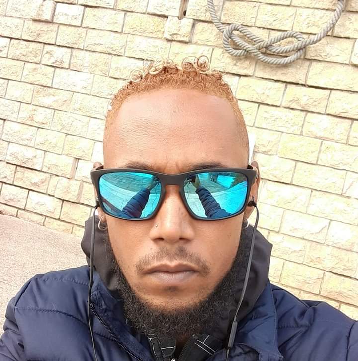 Profil de Leoni, 32 ans, Sexe Suisse à Cully