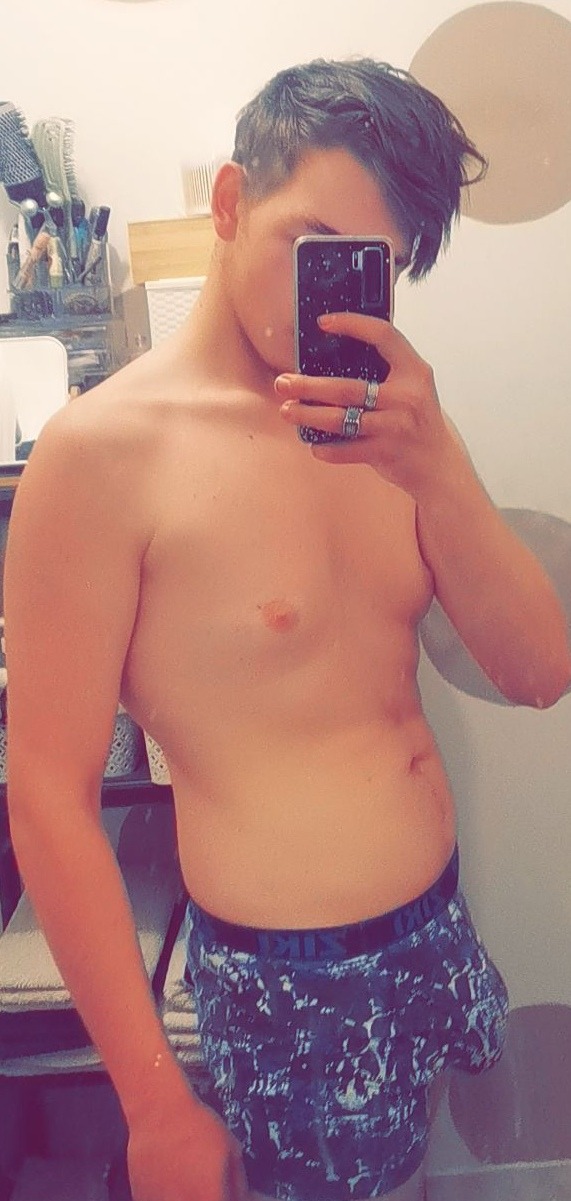 Profil de Yerim, 22 ans, Sexe Suisse à Oberfrittenbach