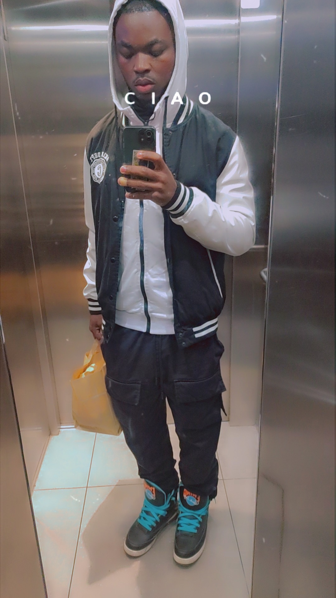 Profil de Schneider, 22 ans, Sexe Suisse à St. Pantaleon