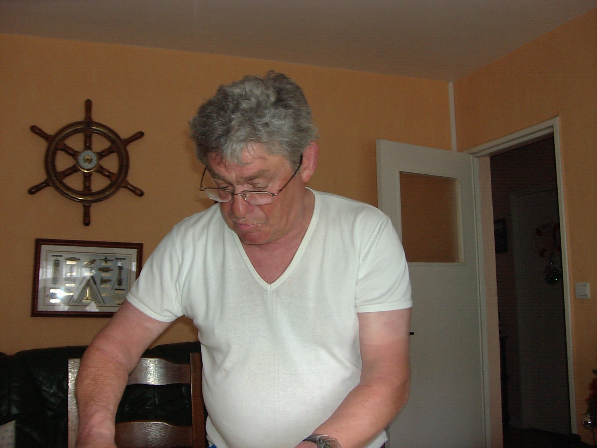 Profil de Yakoub, 55 ans, Sexe Suisse à Pizy
