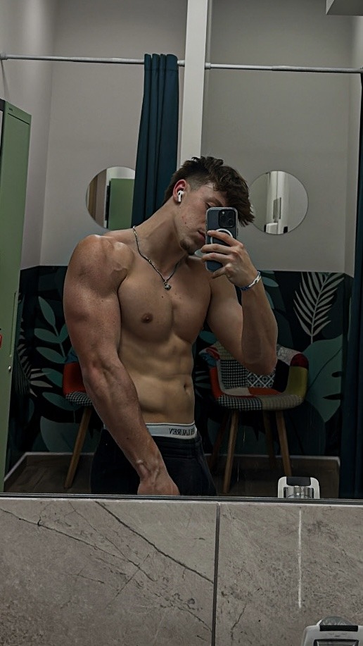 Profil de Cyriack, 19 ans, Sexe Suisse à Inkwil