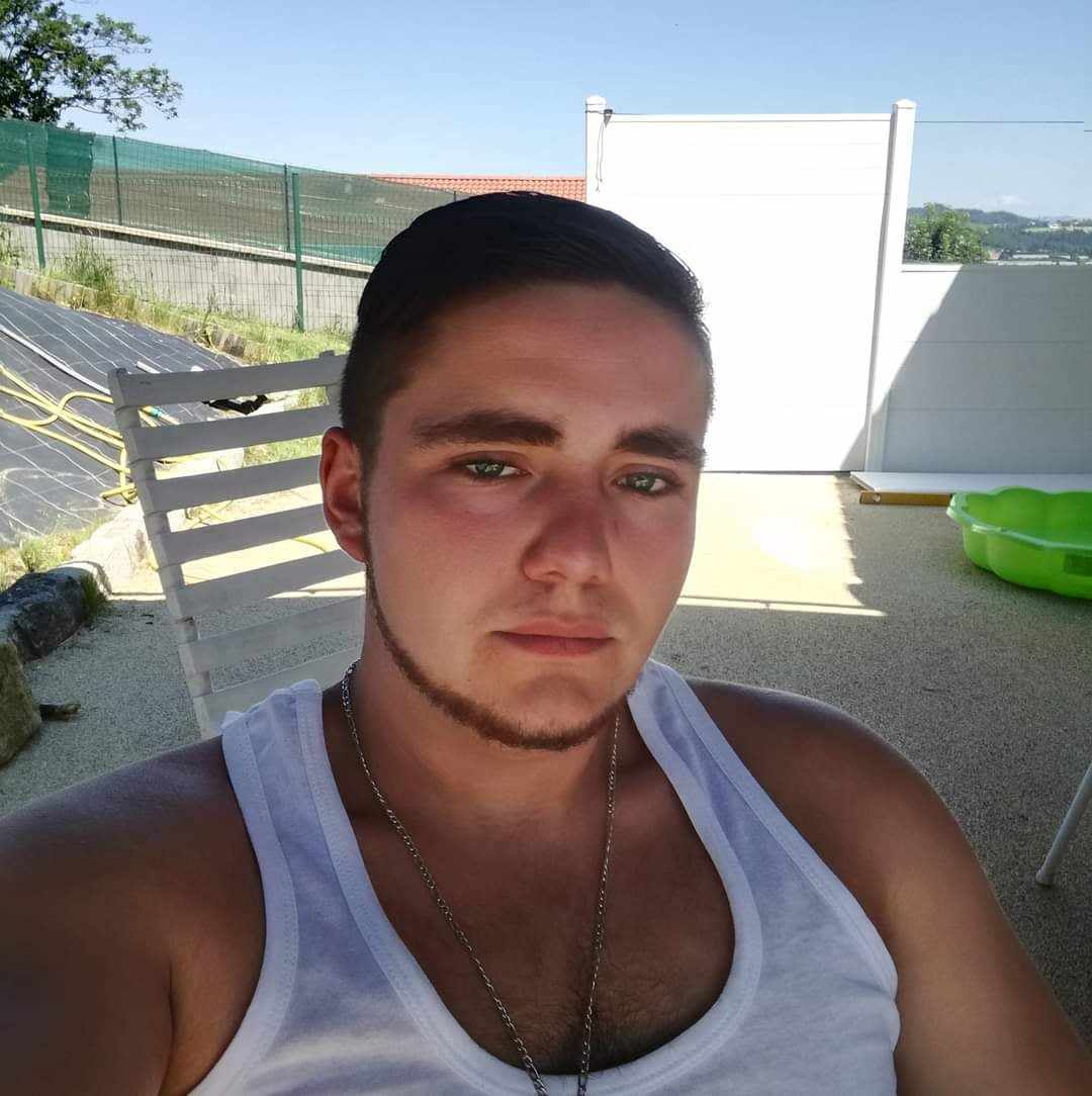 Profil de Sven, 28 ans, Sexe Suisse à Semione