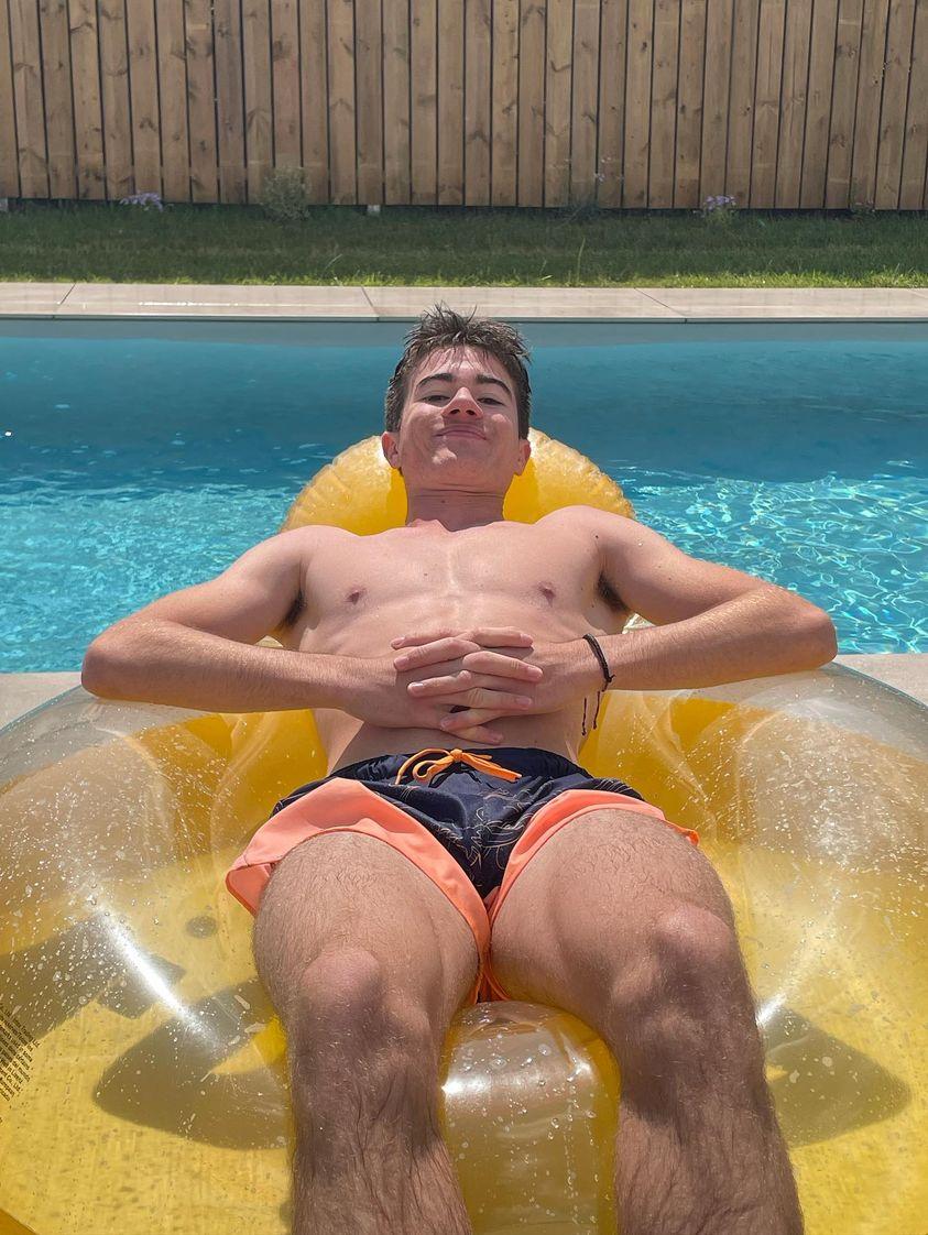 Profil de Lamine, 20 ans, Sexe Suisse à Serneus