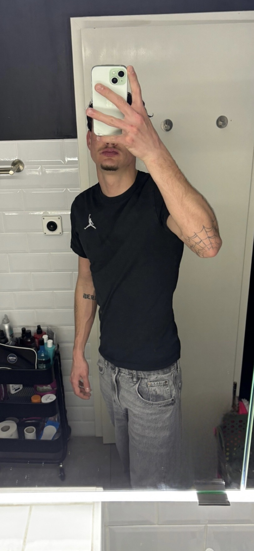 Profil de Philogene, 21 ans, Sexe Suisse à Lutry