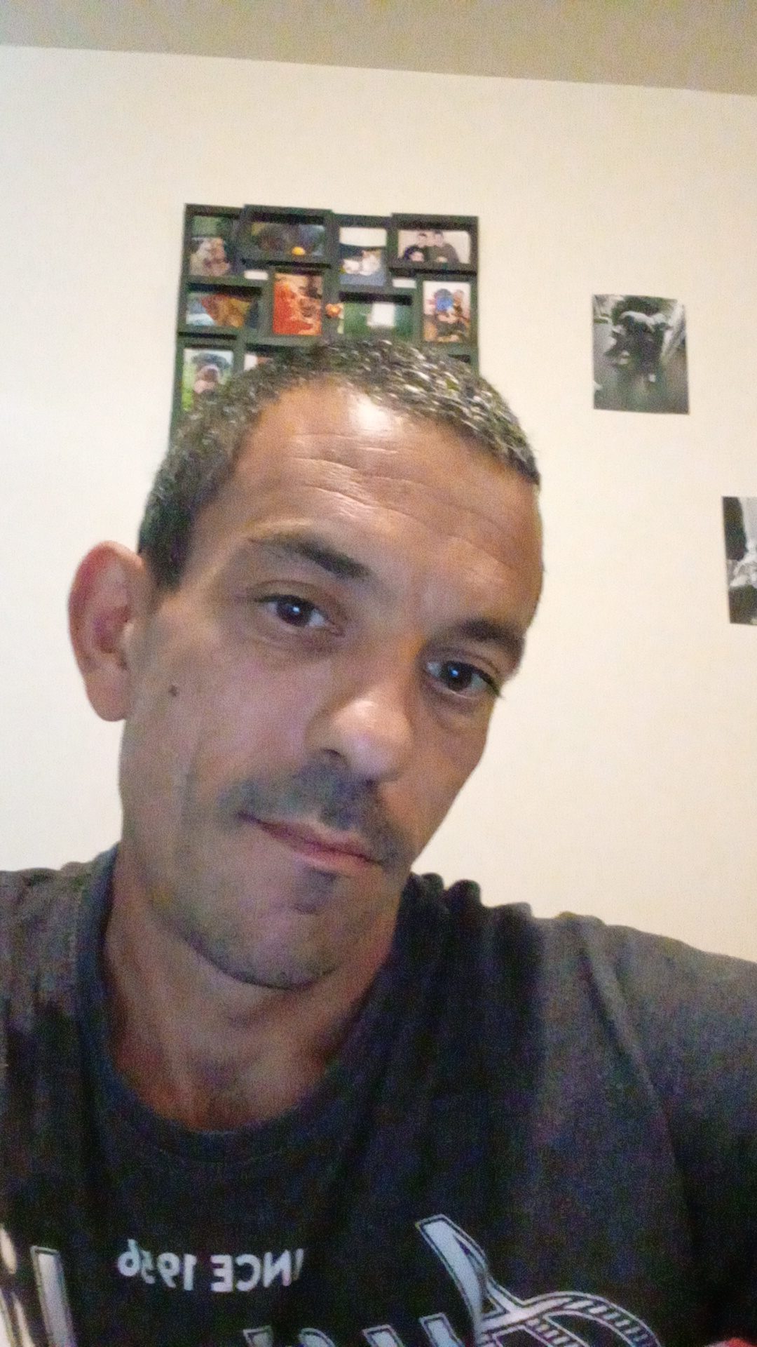 Profil de Tawfiq, 40 ans, Sexe Suisse à Sigigen