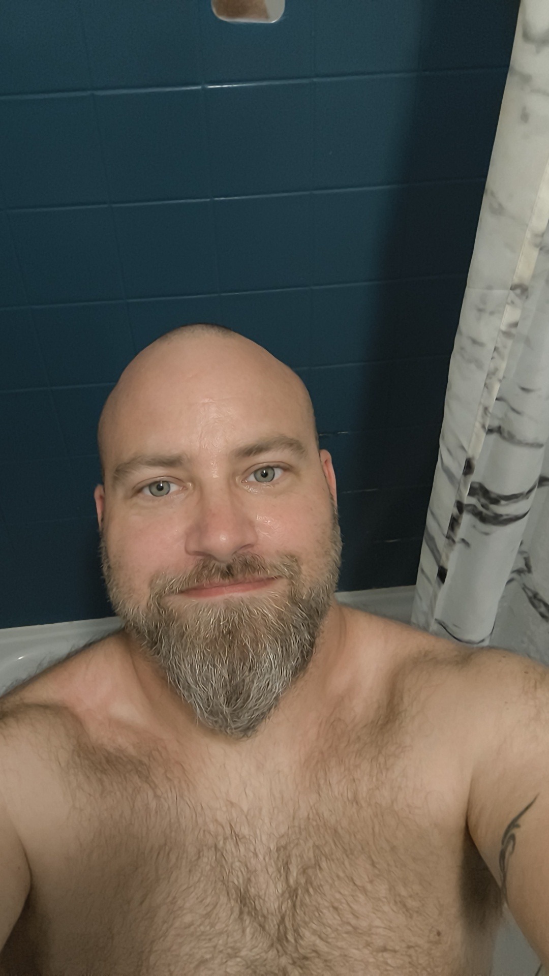 Profil de Tenzin, 43 ans, Sexe Suisse à Miex