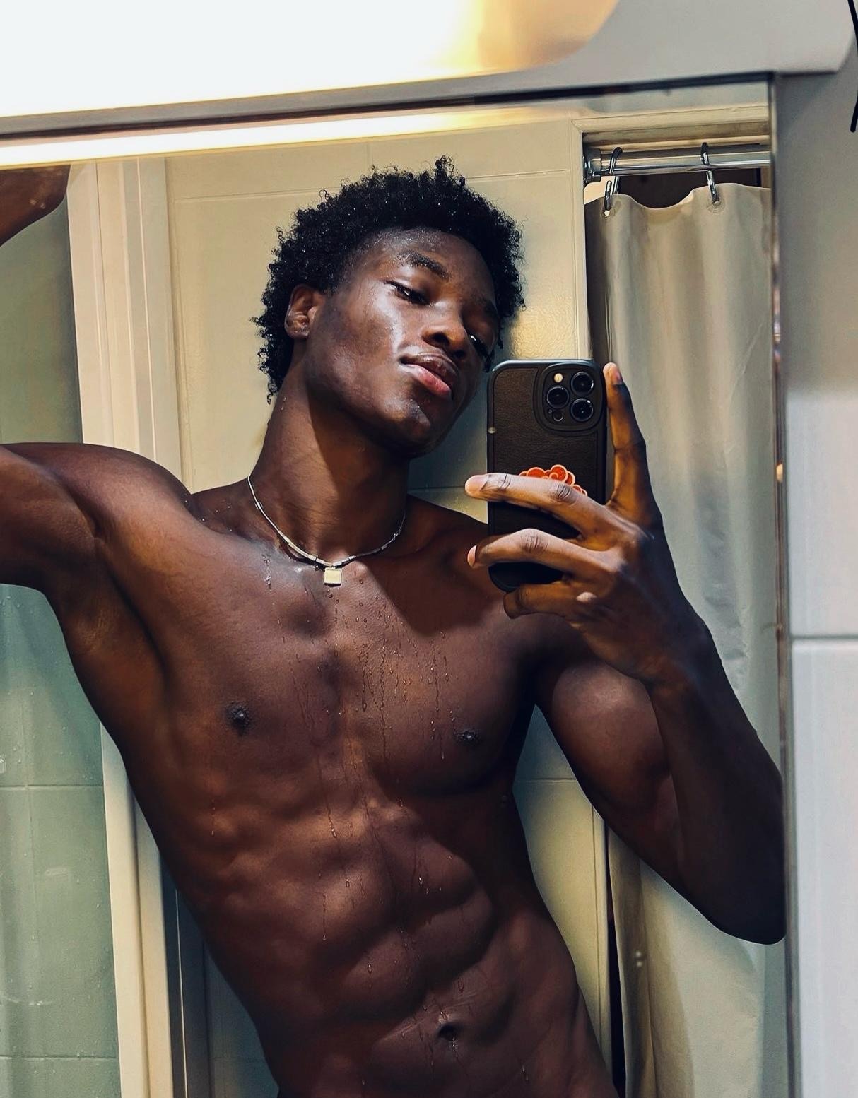 Profil de Dolan, 28 ans, Sexe Suisse à Studen BE