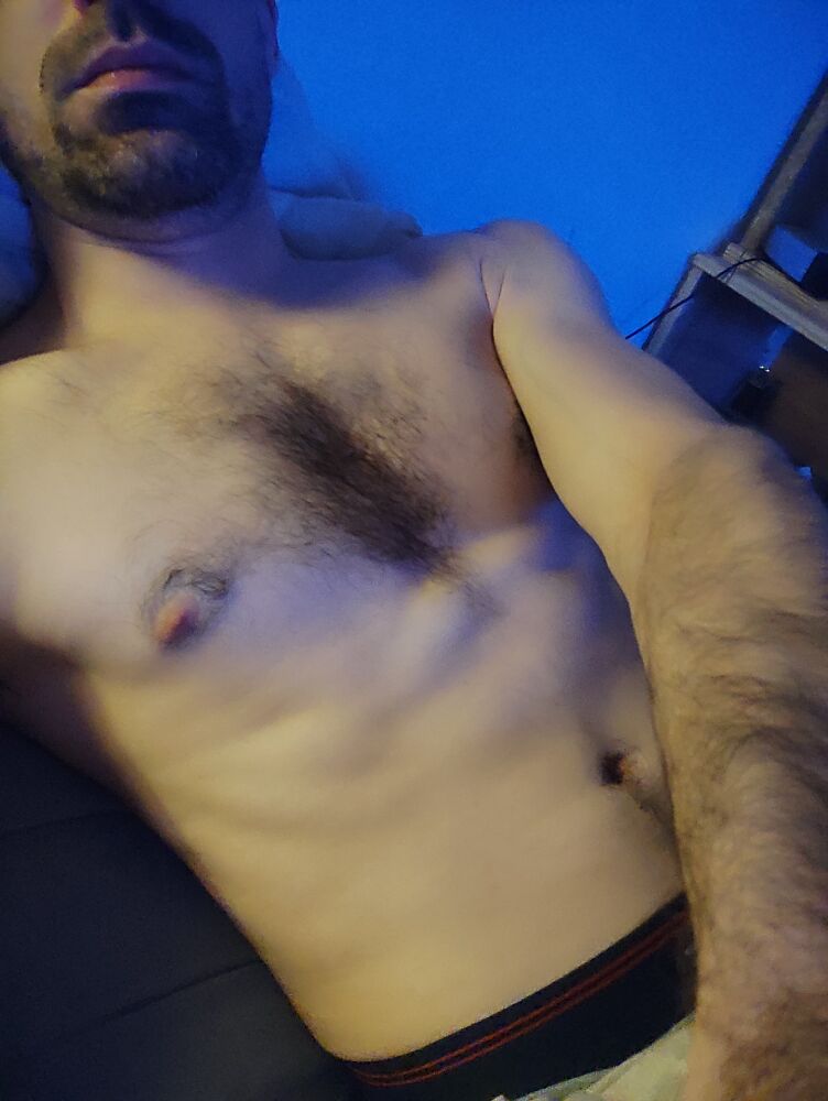 Profil de Oriano, 37 ans, Sexe Suisse à Aurigeno