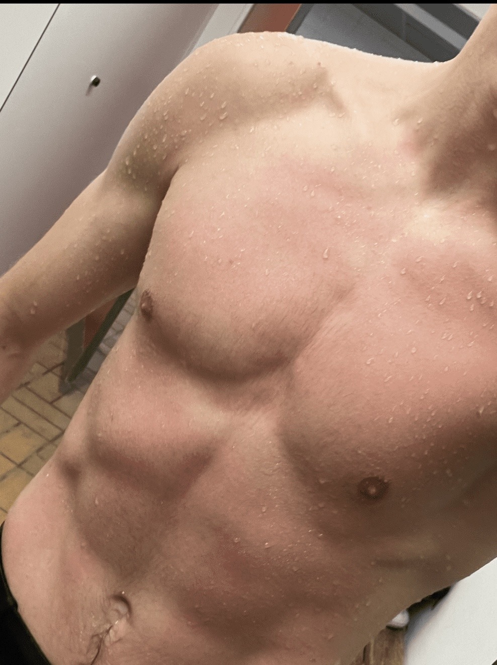 Profil de Nathan, 19 ans, Sexe Suisse à Mirchel