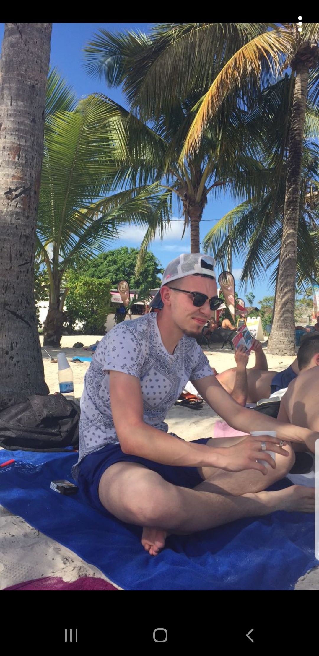 Profil de Lazaro, 31 ans, Sexe Suisse à Retschwil