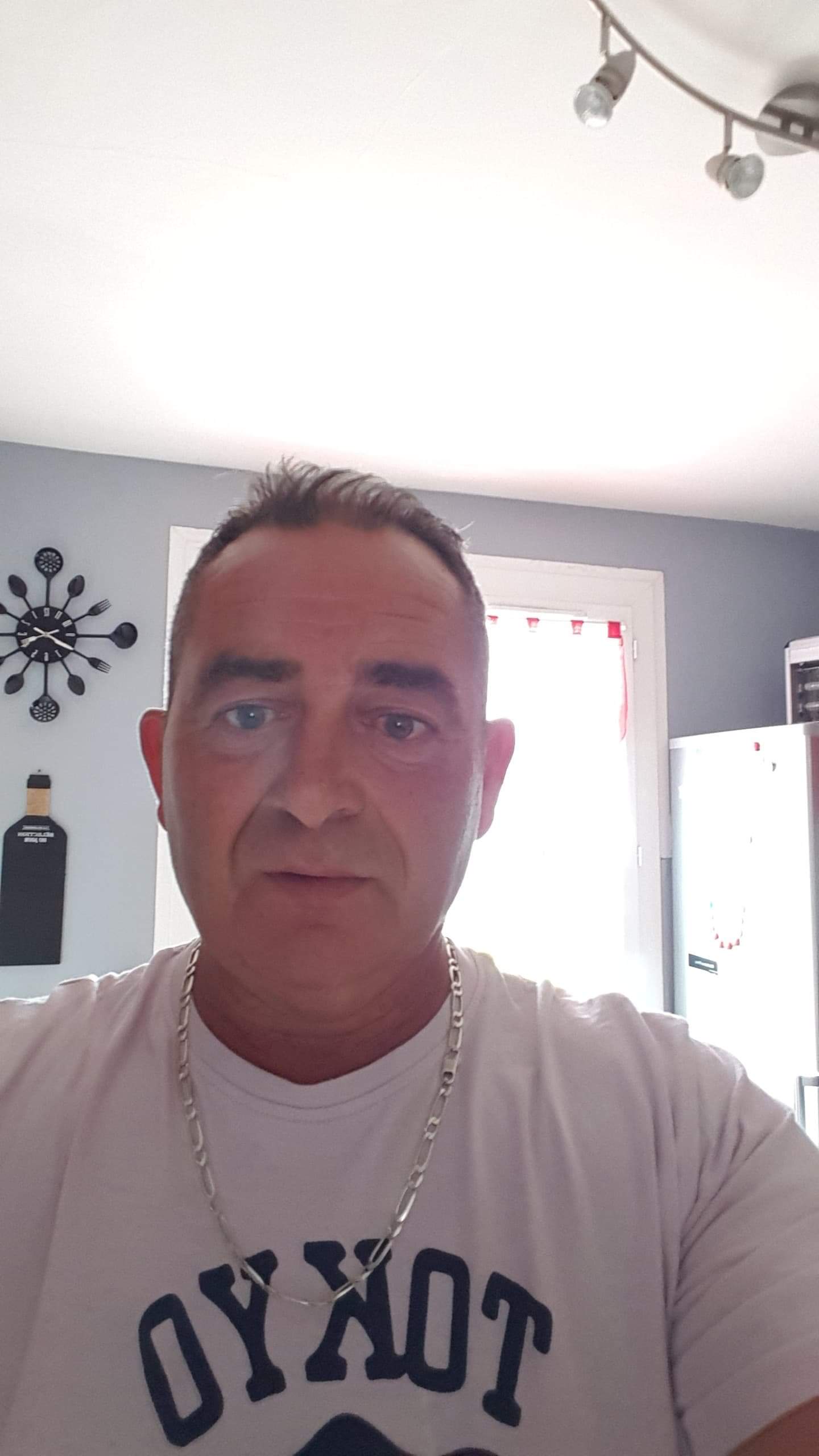 Profil de Duarte, 52 ans, Sexe Suisse à Ferreyres
