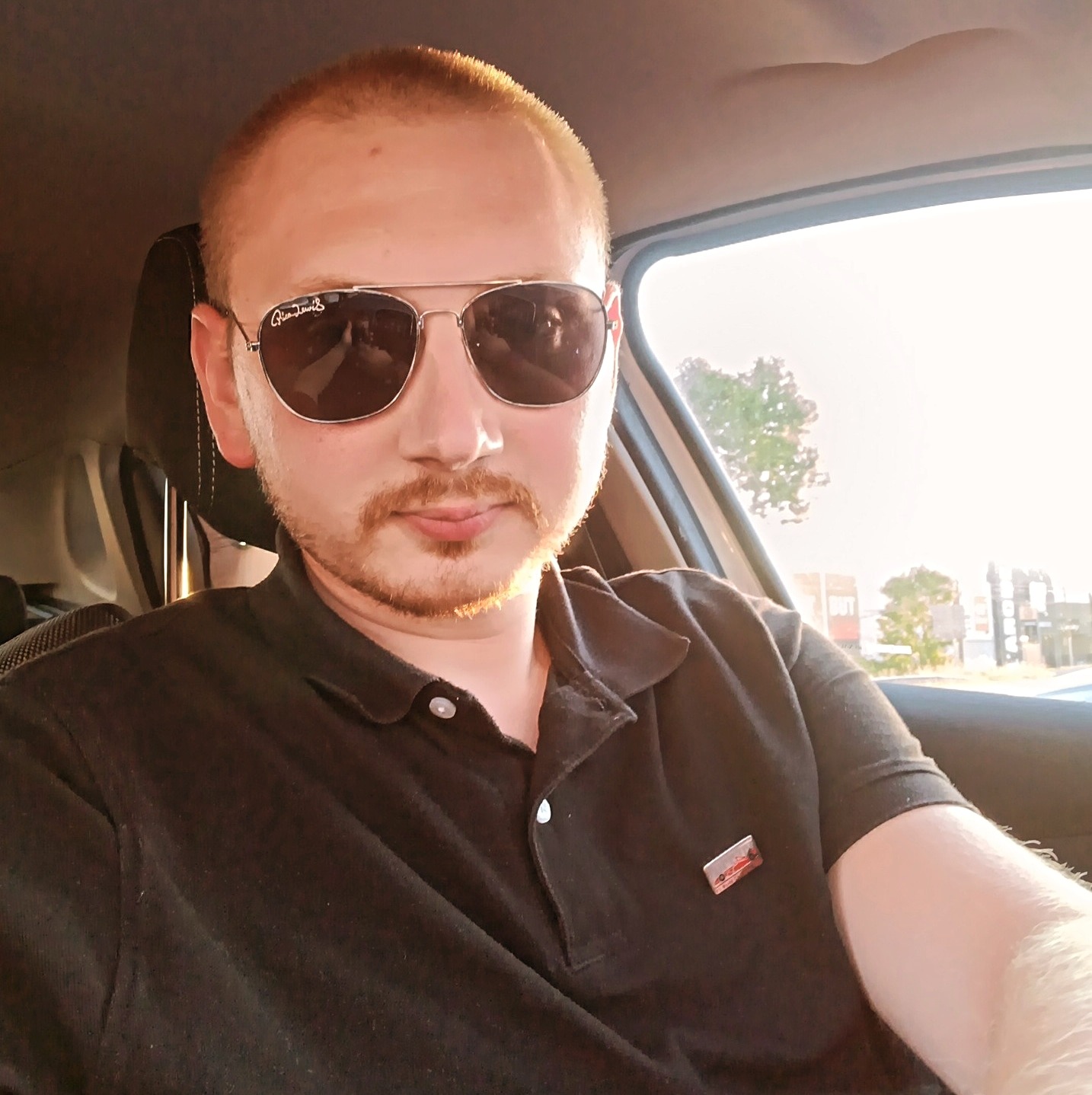 Profil de Naby, 27 ans, Sexe Suisse à Rueras