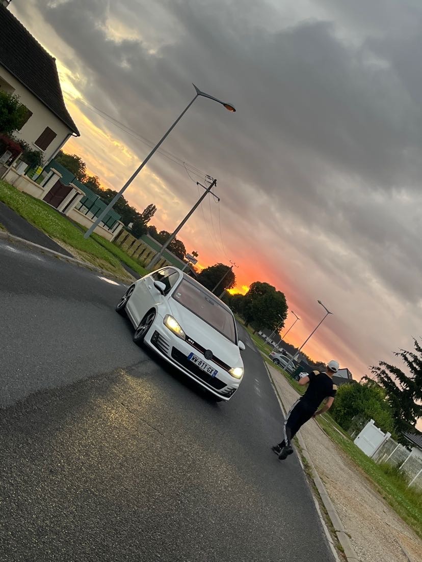 Profil de Sid, 23 ans, Sexe Suisse à Martina