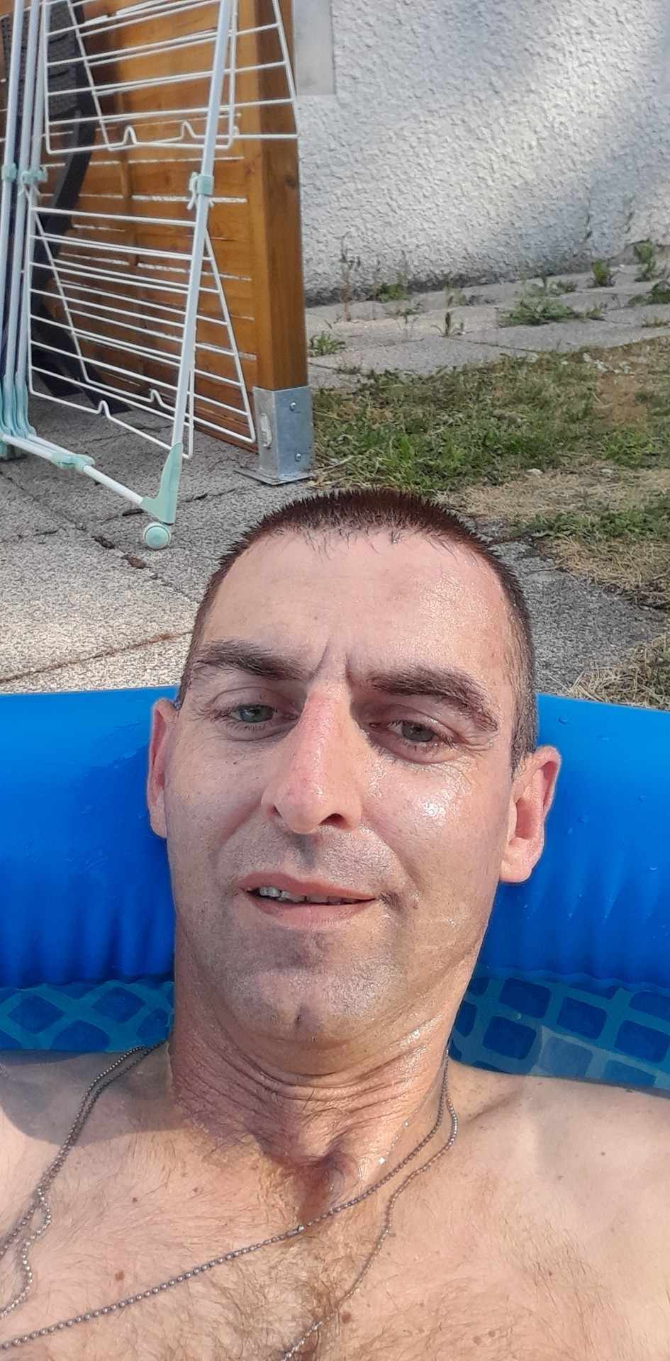 Profil de Mardoche, 43 ans, Sexe Suisse à Chemin