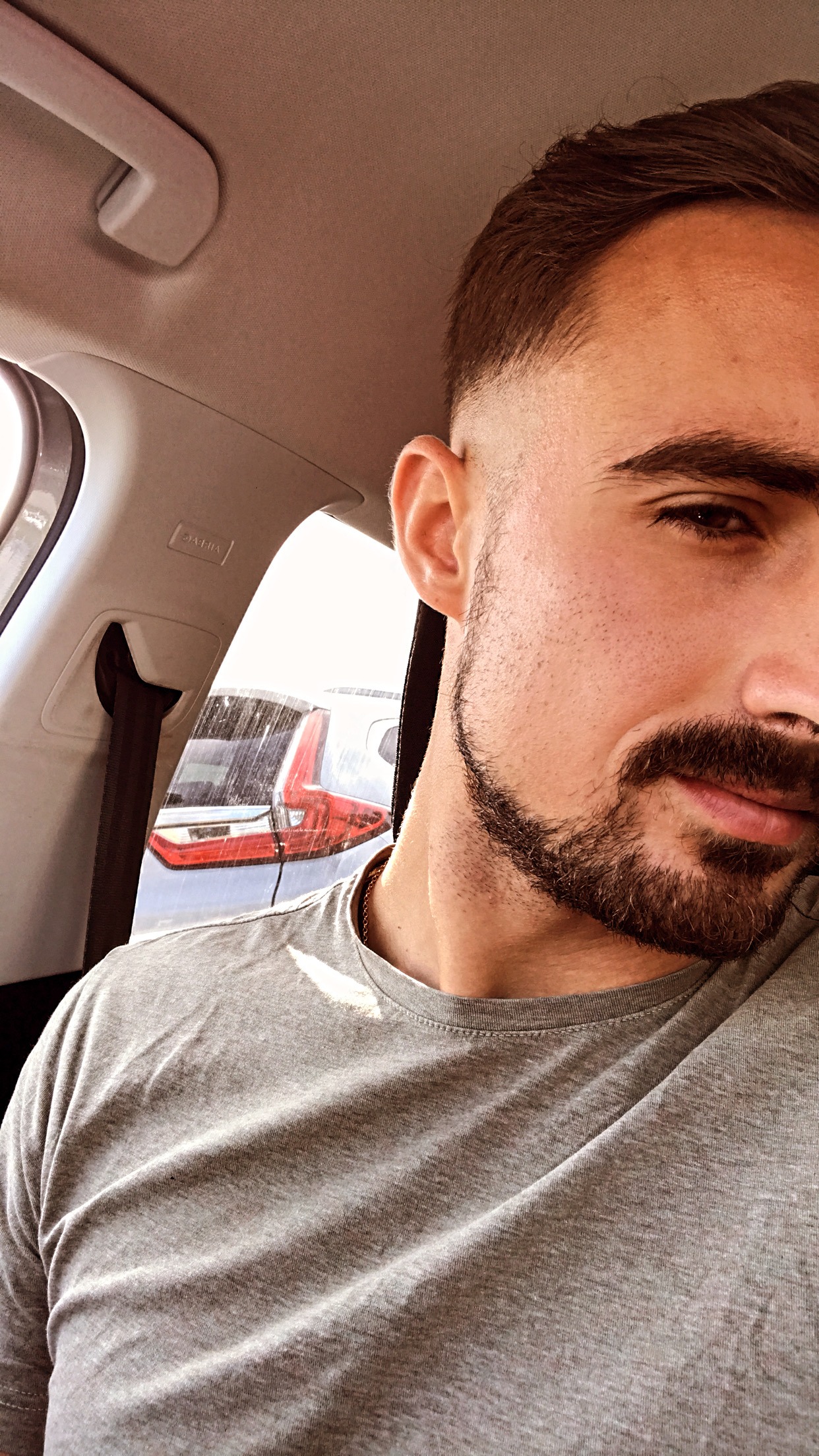 Profil de Guerlain, 32 ans, Sexe Suisse à Loc
