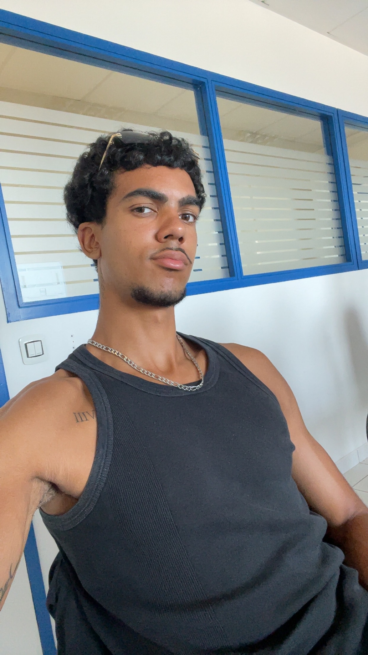 Profil de Edmund, 19 ans, Sexe Suisse à Guntershausen b. Aadorf
