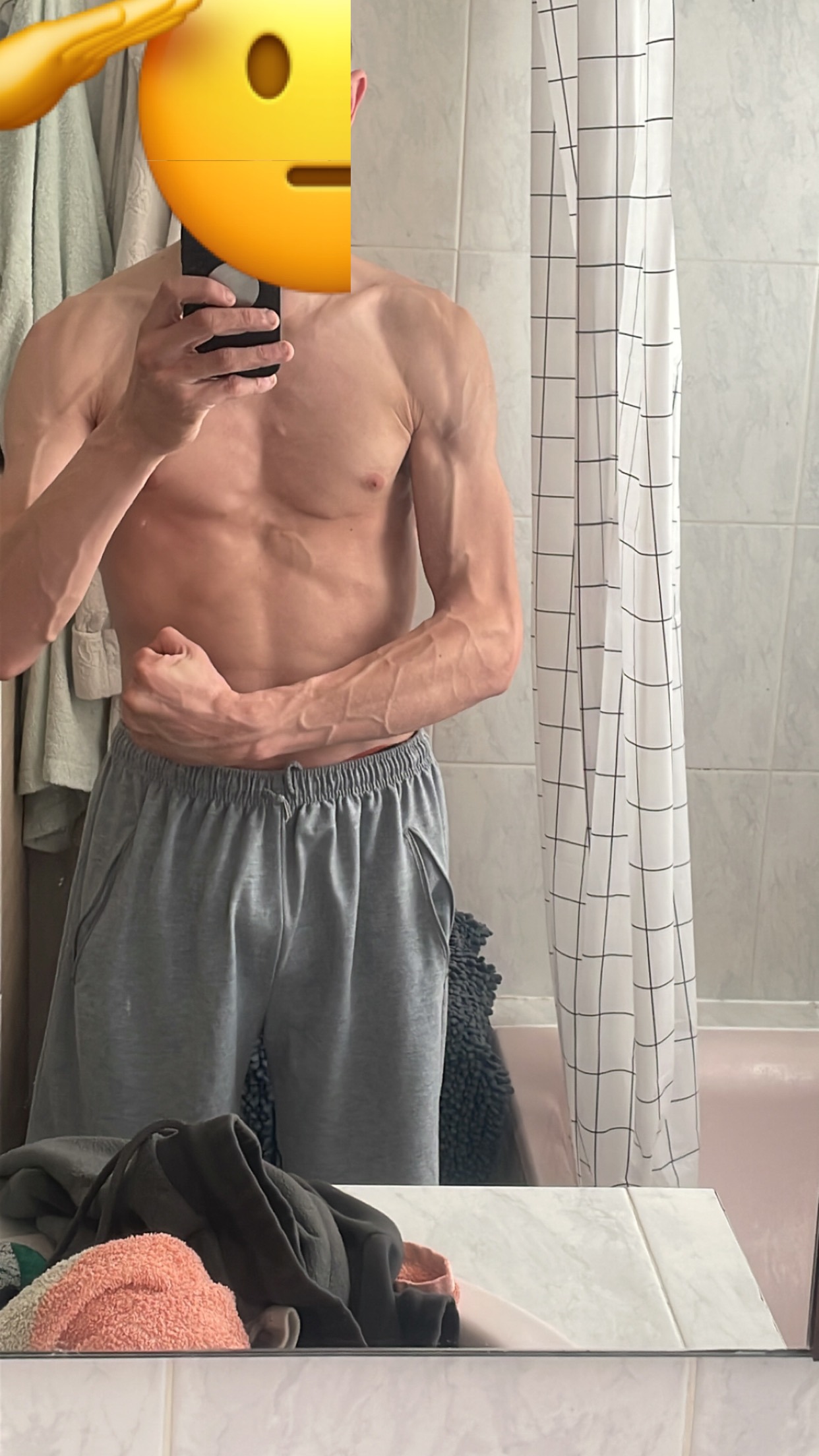 Profil de Emrys, 28 ans, Sexe Suisse à Tamins