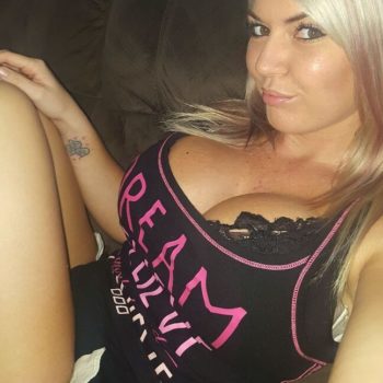 Profil de Kelyana, 36 ans, Sexe Suisse à Fey